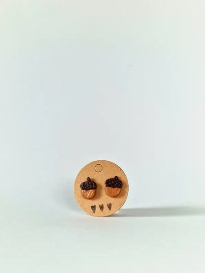 "Tiny acorn" earrings