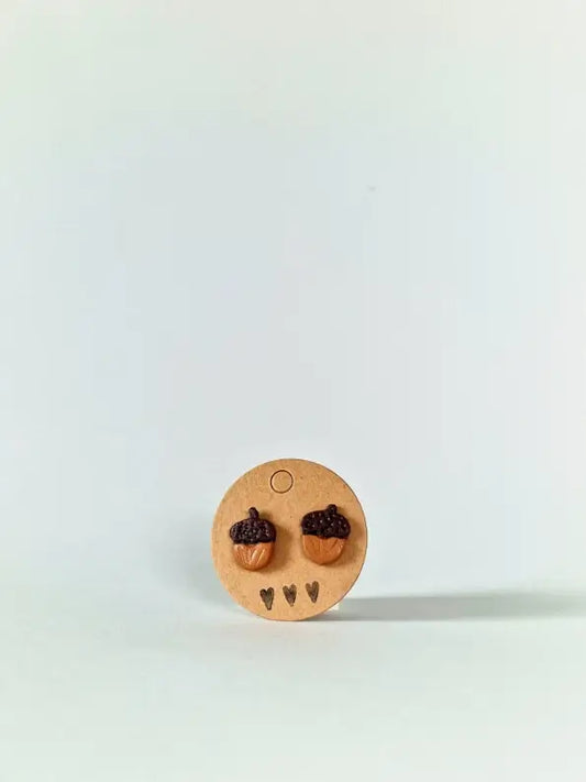 "Tiny acorn" earrings
