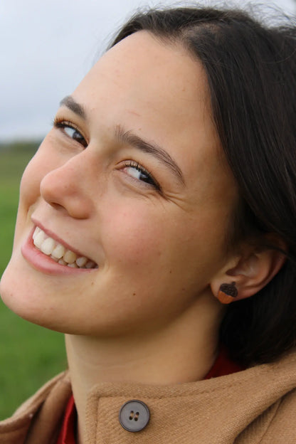 "Tiny acorn" earrings
