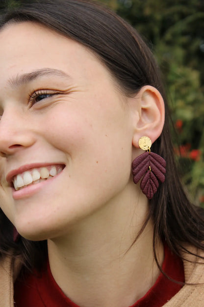 "Bordeaux leaves" earrings