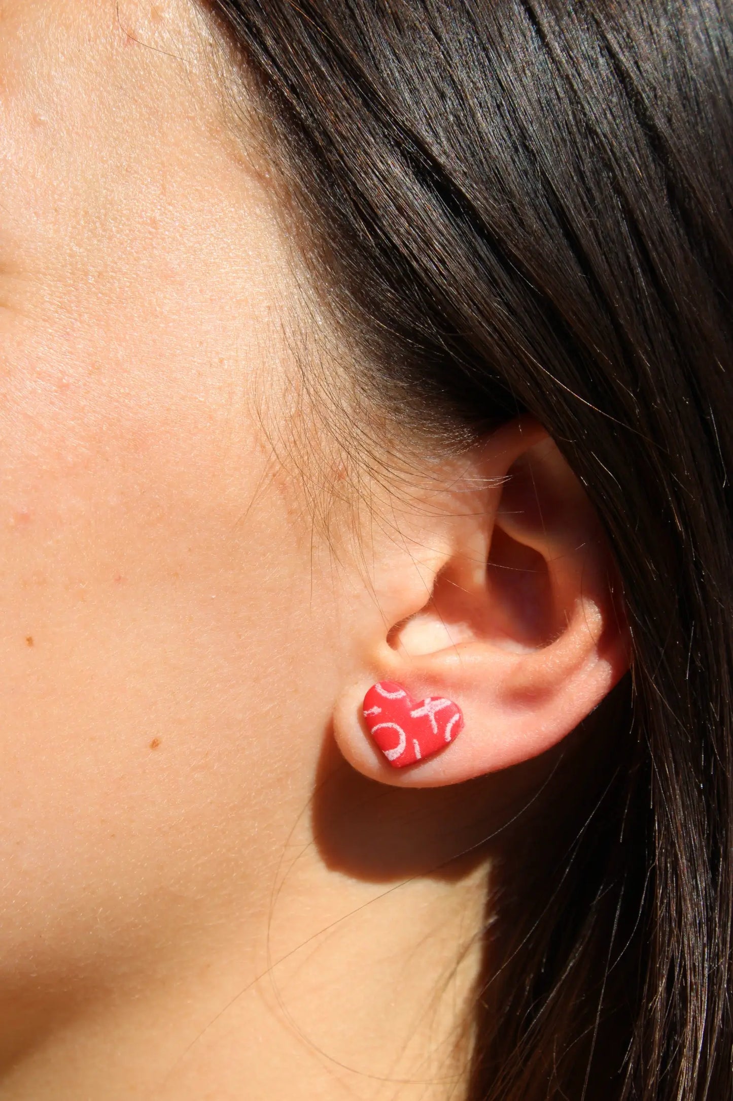 "Mini XOXO hearts" earrings