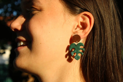 "Dangling monstera" earrings