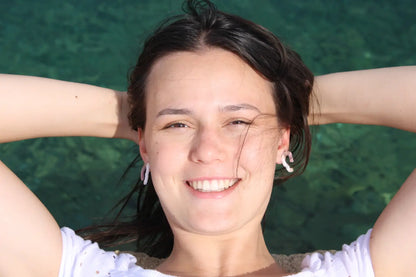 "Heart to come by" earrings